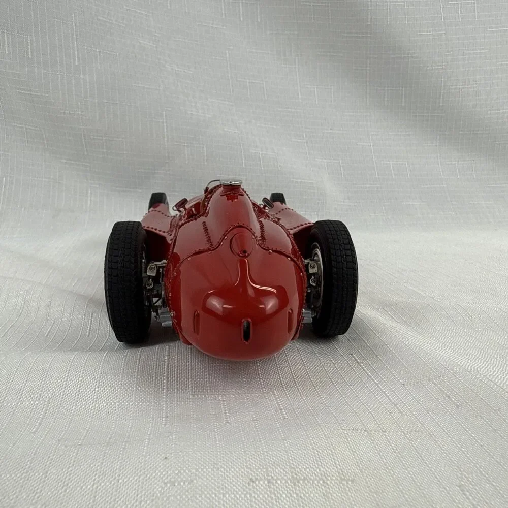 CMC 1:18 1956 Ferrari D50 Red Limited Edition M-180
